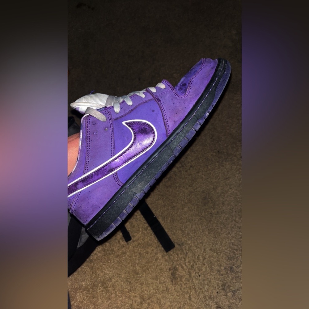 Men’s Nike purple lobster size 11